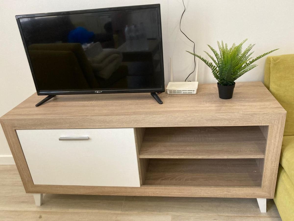 Malaga Velarde Center 3 Apartment Екстериор снимка