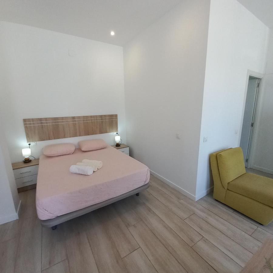 Malaga Velarde Center 3 Apartment Екстериор снимка