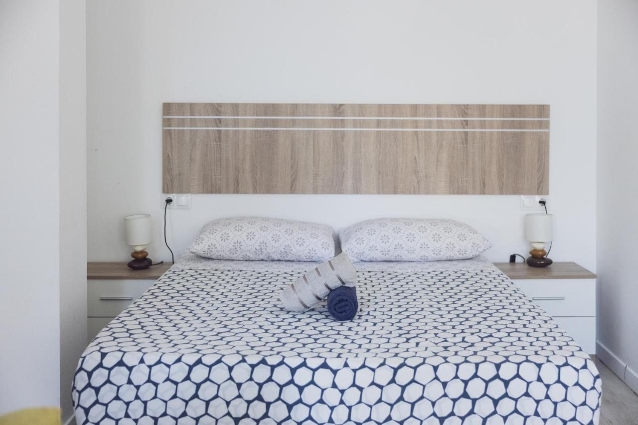 Malaga Velarde Center 3 Apartment Екстериор снимка