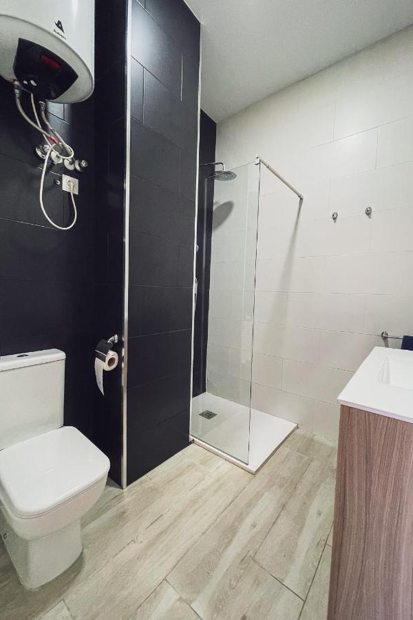 Malaga Velarde Center 3 Apartment Екстериор снимка