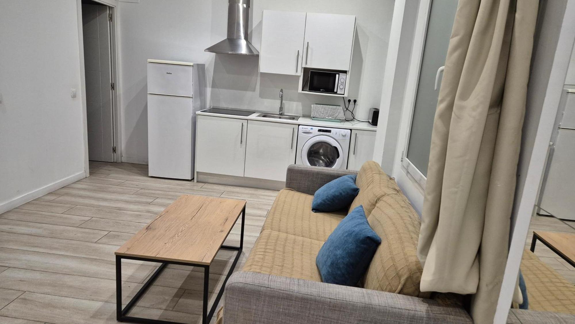 Malaga Velarde Center 3 Apartment Екстериор снимка