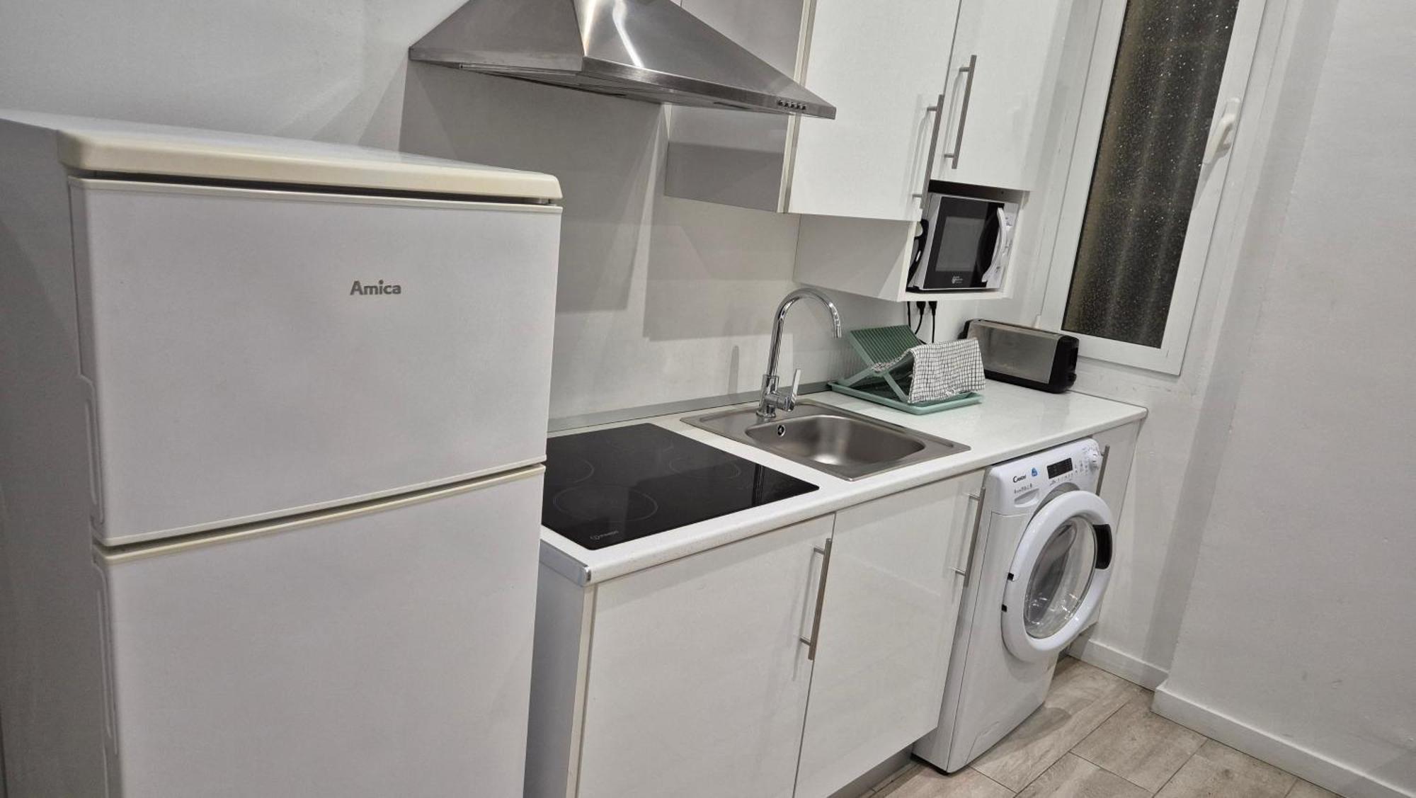 Malaga Velarde Center 3 Apartment Екстериор снимка
